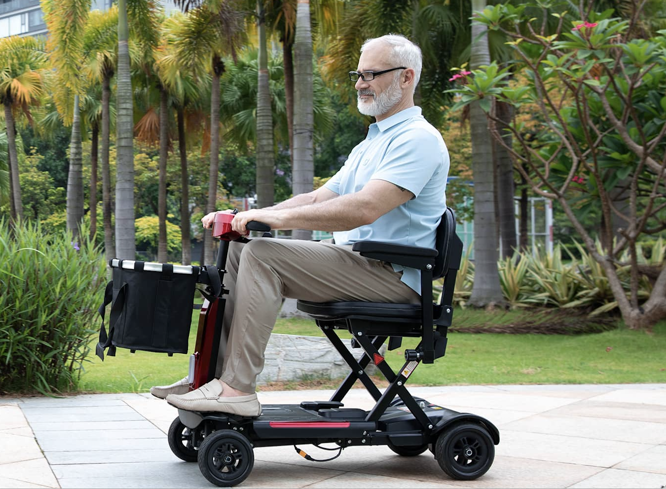 Senior enjoying outdoor independence with MS02