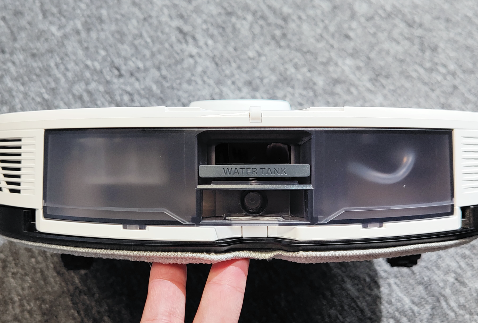 Rock Robot lifestyle scene